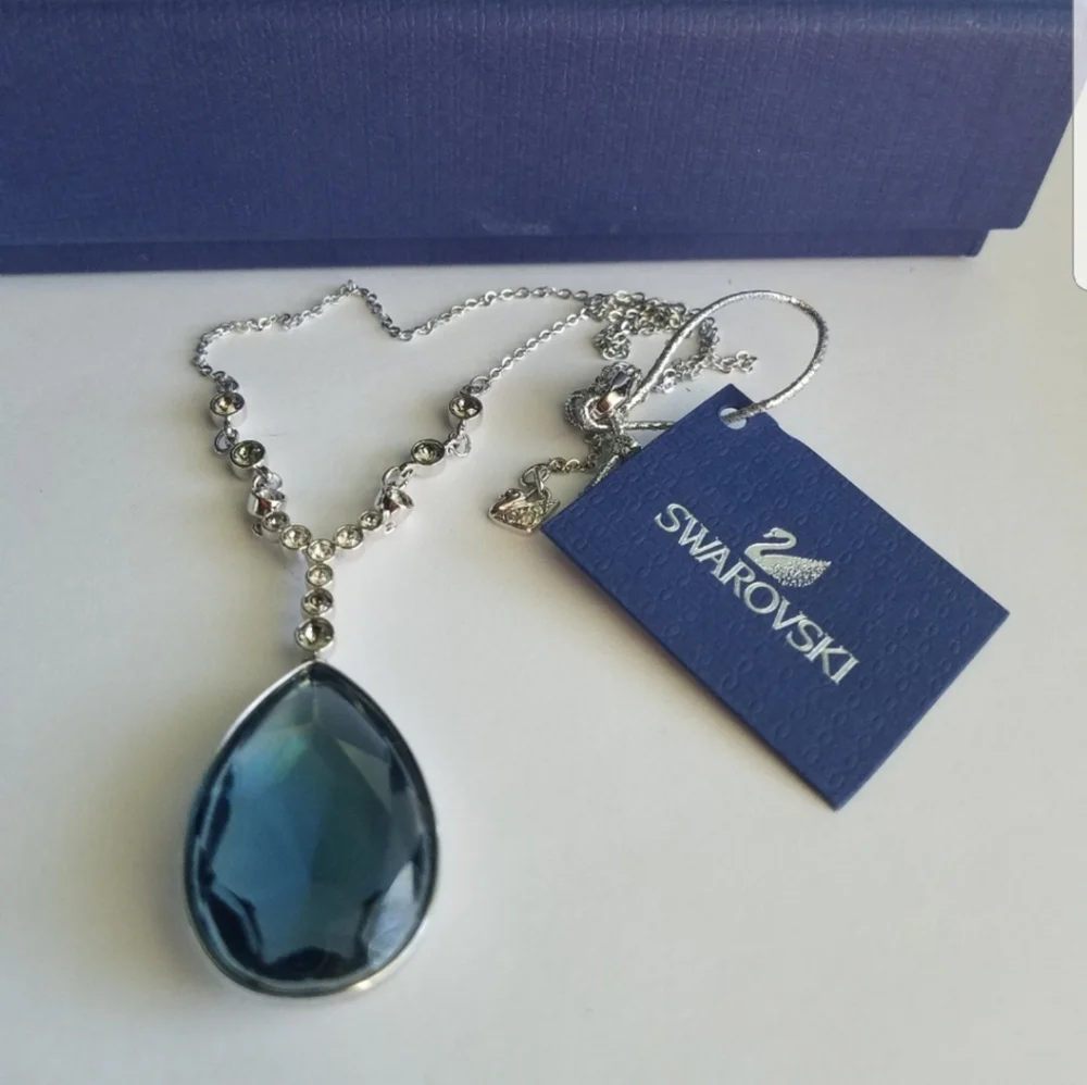 AUTHENTIC Swarovski Montana Blue Meringue Large Teardrop Necklace NIB